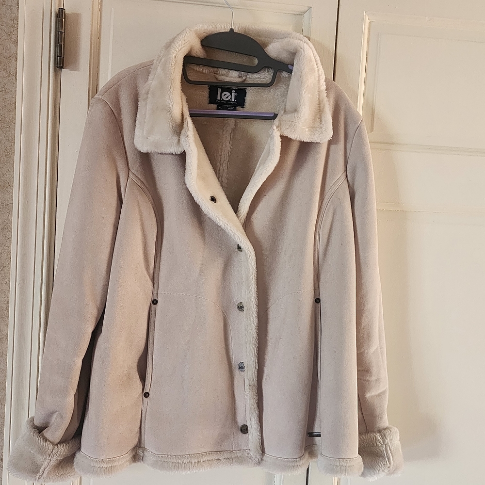 LEI Women's  Teddy Jacket with Cream Details.Pit To Pit 22".lenght 25"